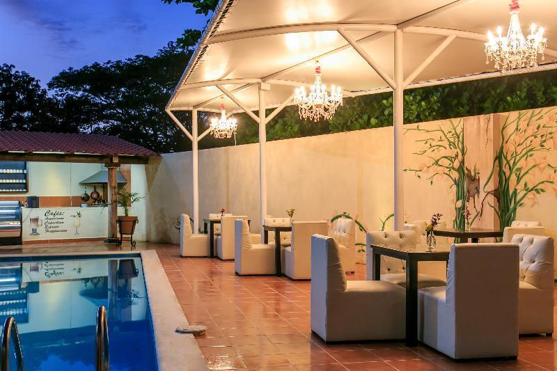 คุกซ์ ซิกโล 21 คอร์ปอเรต อพาร์ตโฮเต็ล Hotel เมริดา ภายนอก รูปภาพ